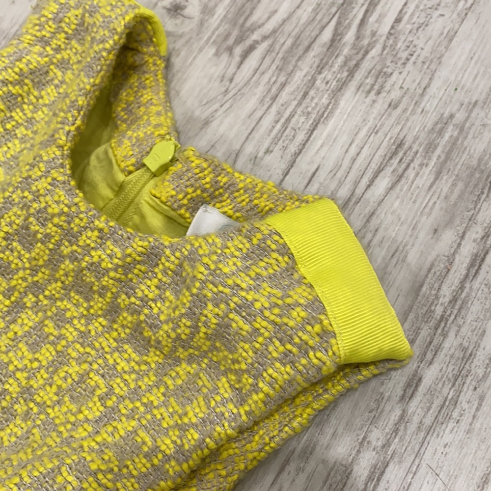 C de C. Yellow and grey dress. Size 2 t. - Picture 2 of 4